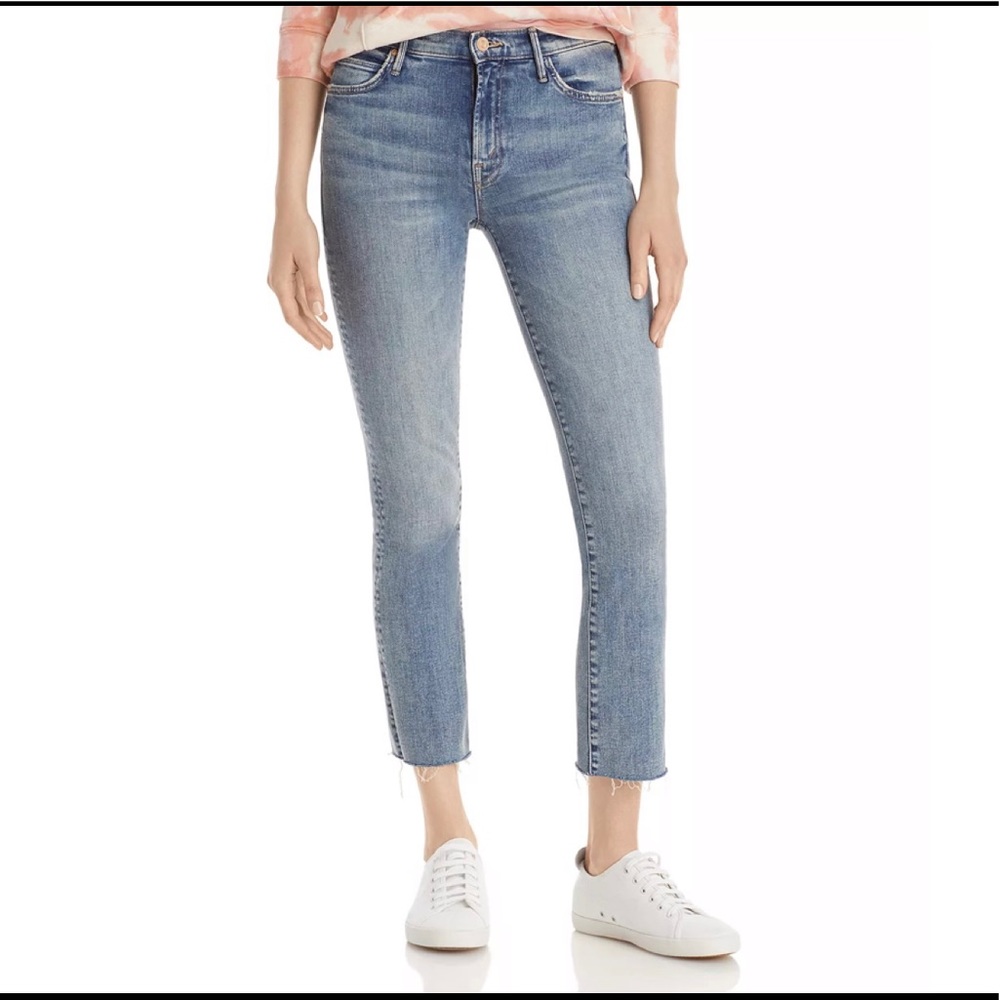 MOTHER High Waisted “Rascal Crop” Jeans Size 26